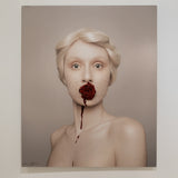 Beautiful Lies - kiállítási darab